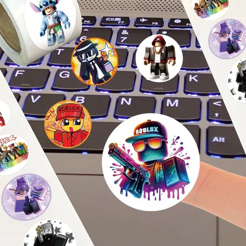 Set da 500 adesivi Robloxs Ava - Gaming Accessories Roblox recensione e prezzo